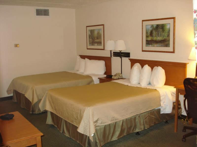 Magnuson Grand Hotel And Conference Center Raymond Buitenkant foto
